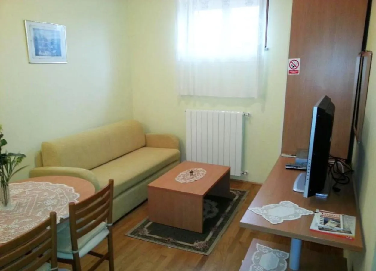 Apartments House Villa Teuta Close To The Sea Umag 0*,