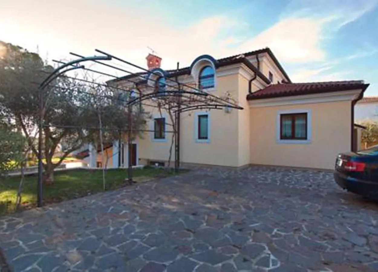 Apartments House Villa Teuta Close To The Sea Umag Guest house
