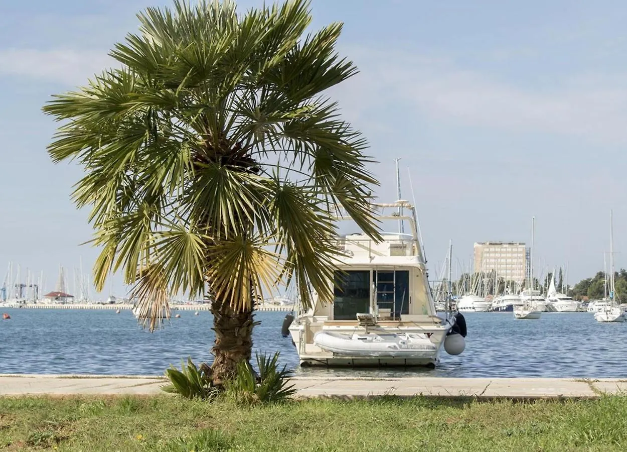 Apartments House Villa Teuta Close To The Sea Umag Guest house